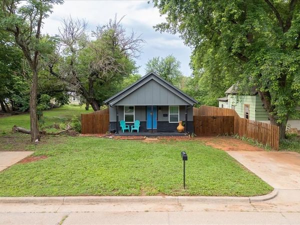 609 E Grant Avenue, Guthrie, OK 73044