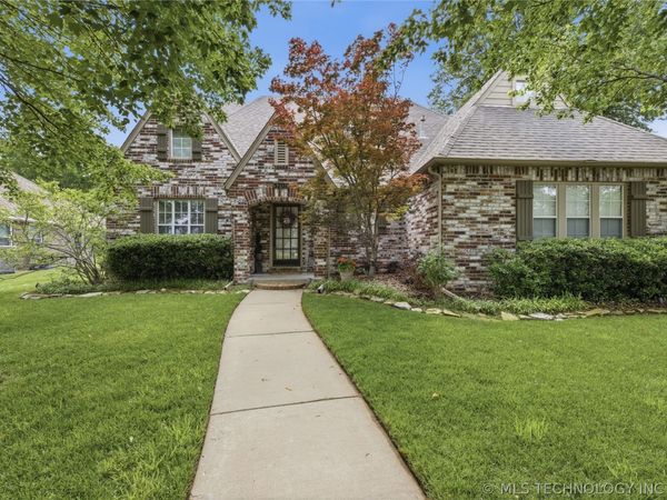 3701 N Oak Avenue , Broken Arrow, OK 74012