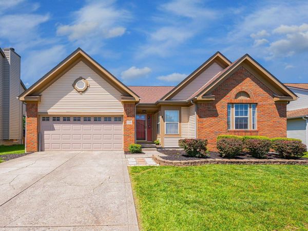 1274 Misty Pine Court, Grove City, OH 43123