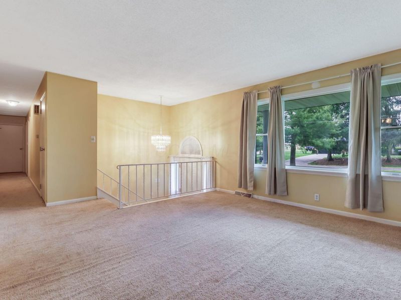 6573 Canyon Road SE, Hebron, OH 43025 Photo 4
