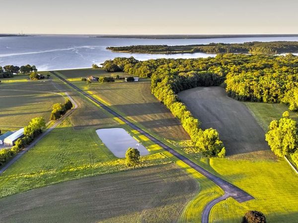 9100 LANSEAIR FARM , WELCOME, MD 20693