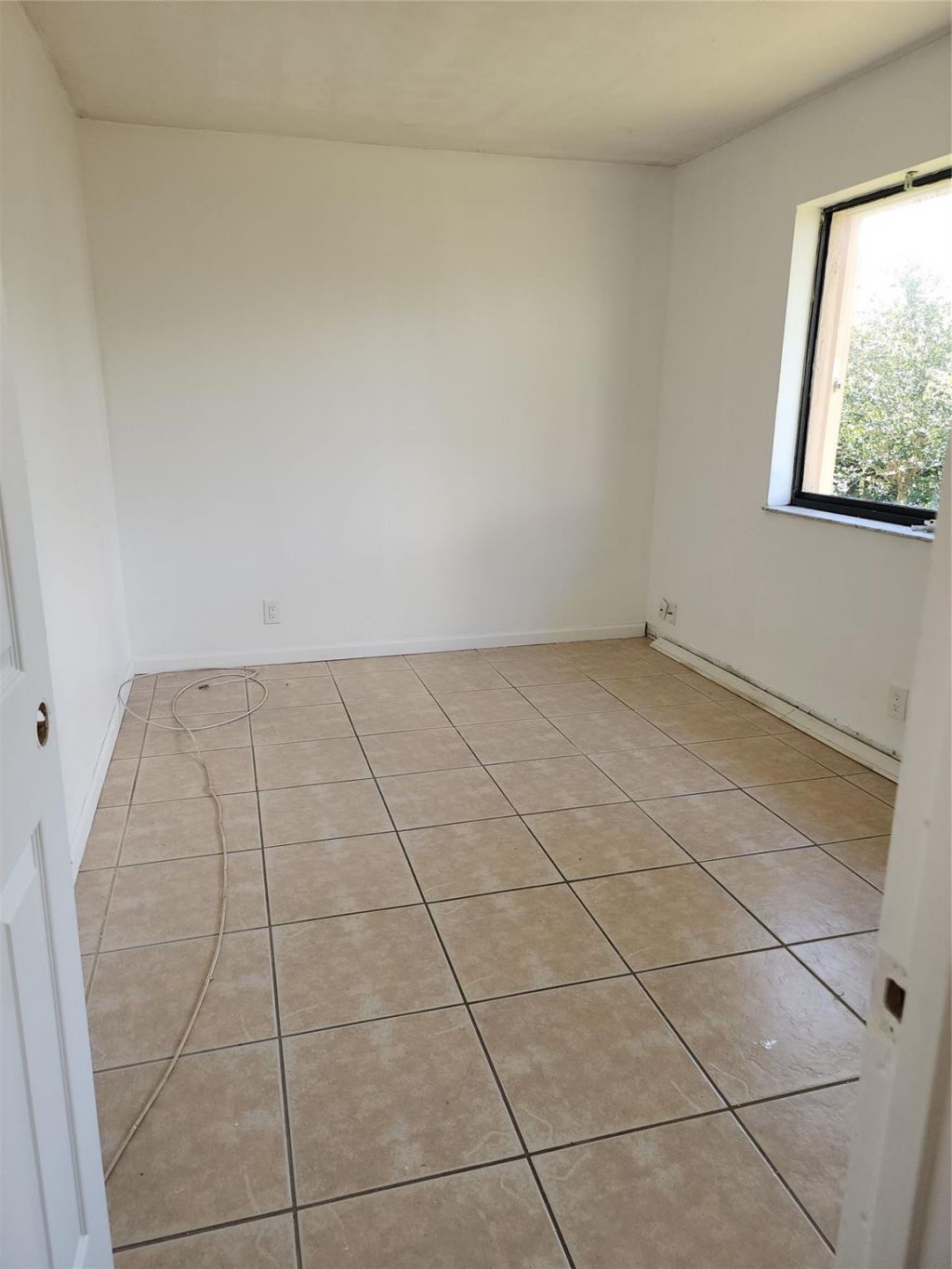 390 Racquet Club Road, Unit 204, Weston, FL 33326 Photo