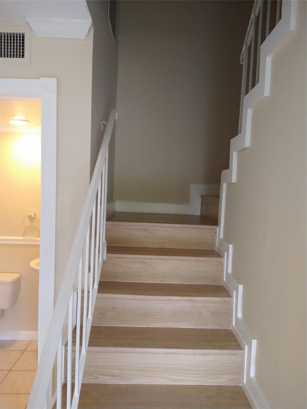 8903 NW 28th Drive, Unit 8, Coral Springs, FL 33065 Photo