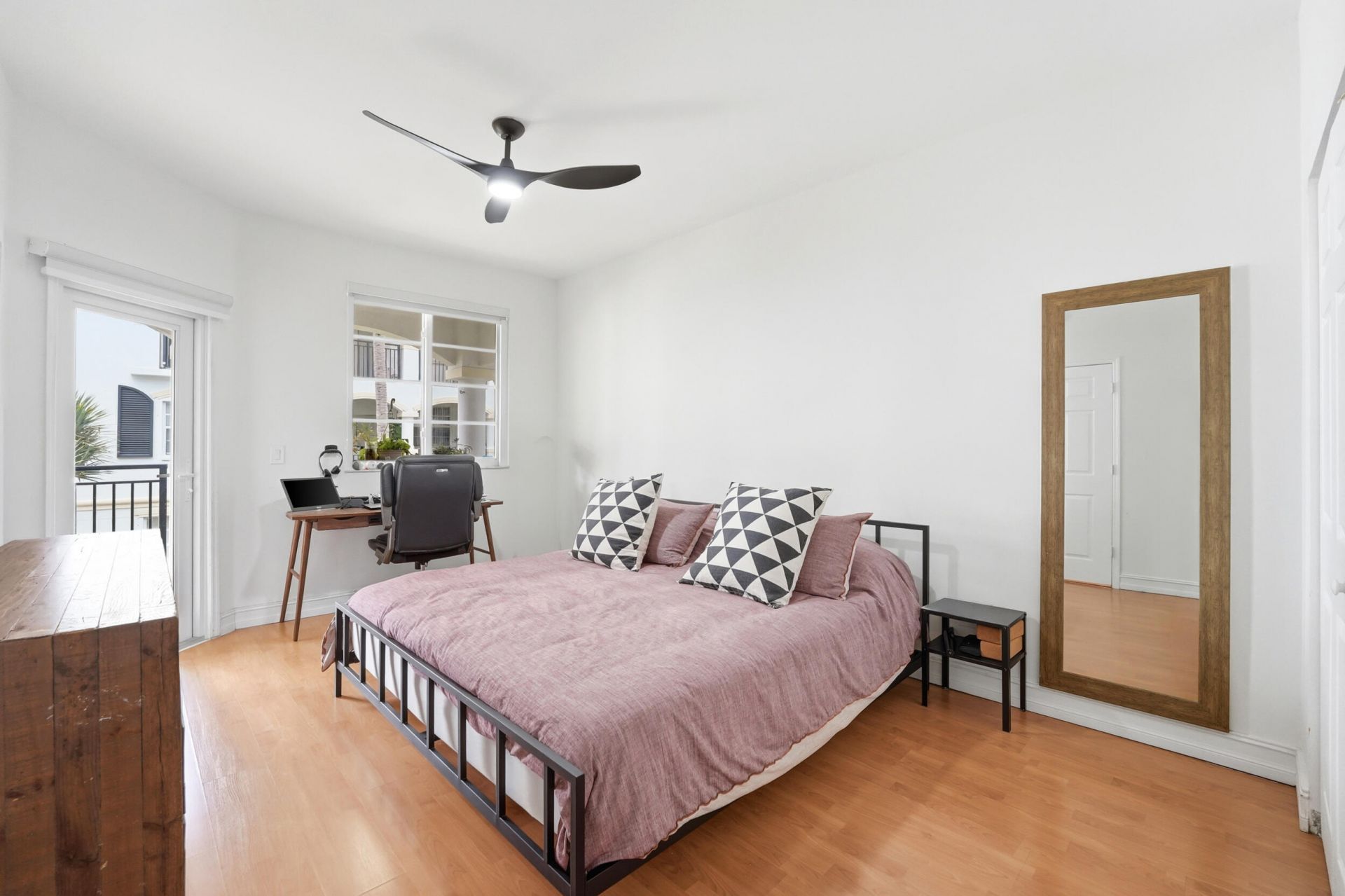 3145 NE 184th Street, Unit 5205, Aventura, FL 33160 Photo
