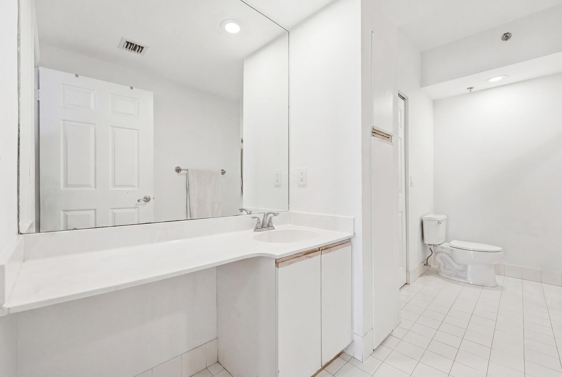 3145 NE 184th Street, Unit 5205, Aventura, FL 33160 Photo