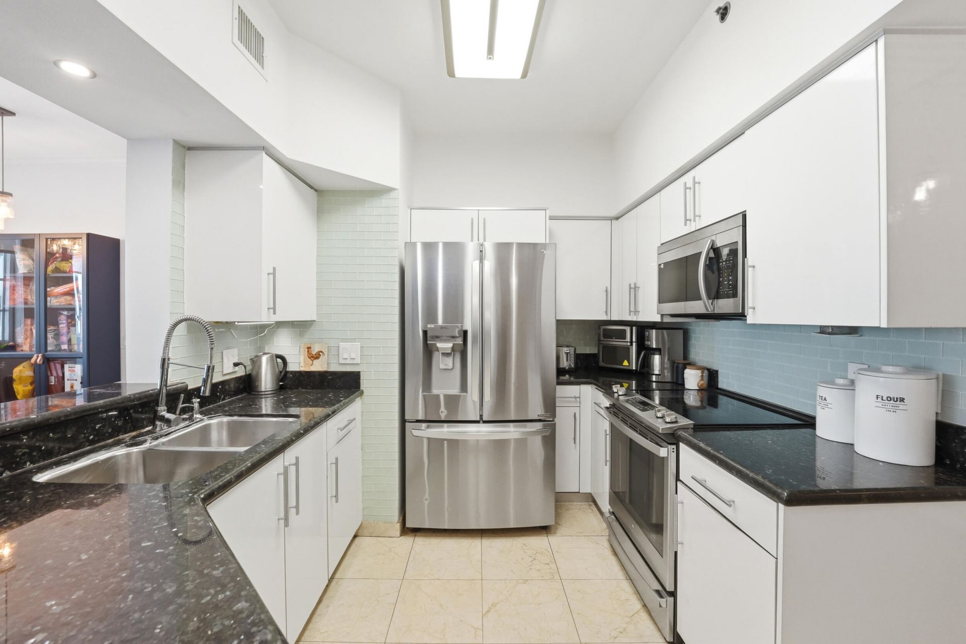 3145 NE 184th Street, Unit 5205, Aventura, FL 33160 Photo