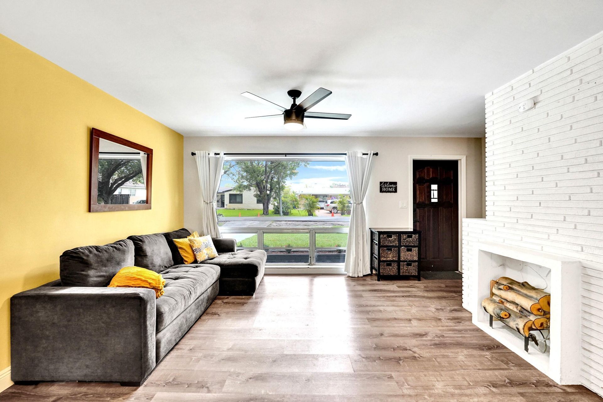 1341 N 30th Road, Hollywood, FL 33021 Photo