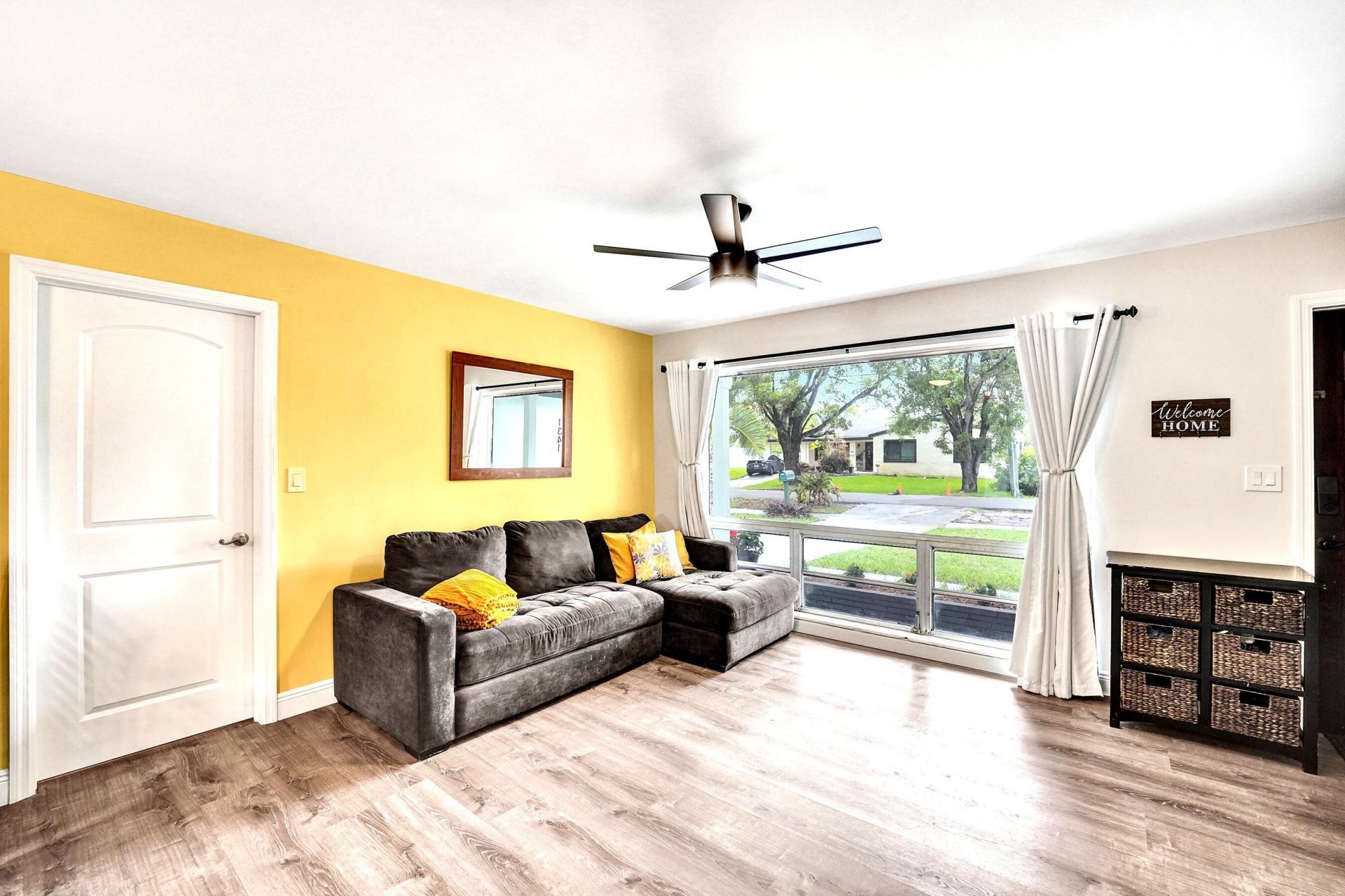1341 N 30th Road, Hollywood, FL 33021 Photo
