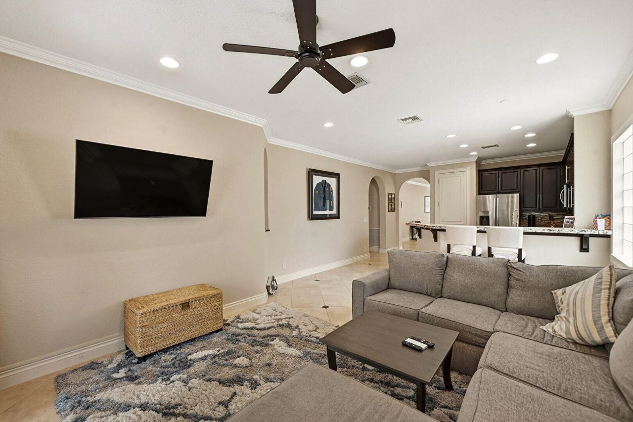 310 Venice Boulevard, Royal Palm Beach, FL 33411 Photo