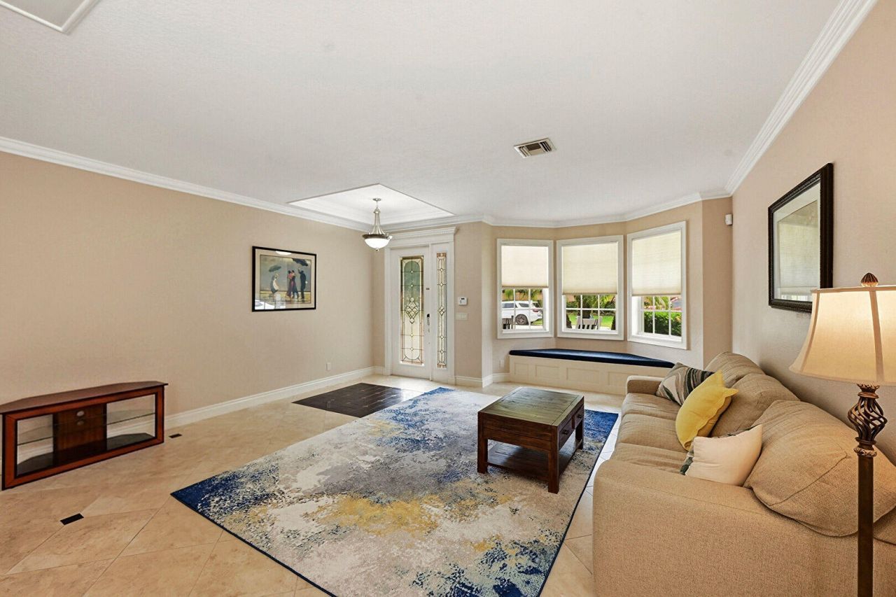 310 Venice Boulevard, Royal Palm Beach, FL 33411 Photo