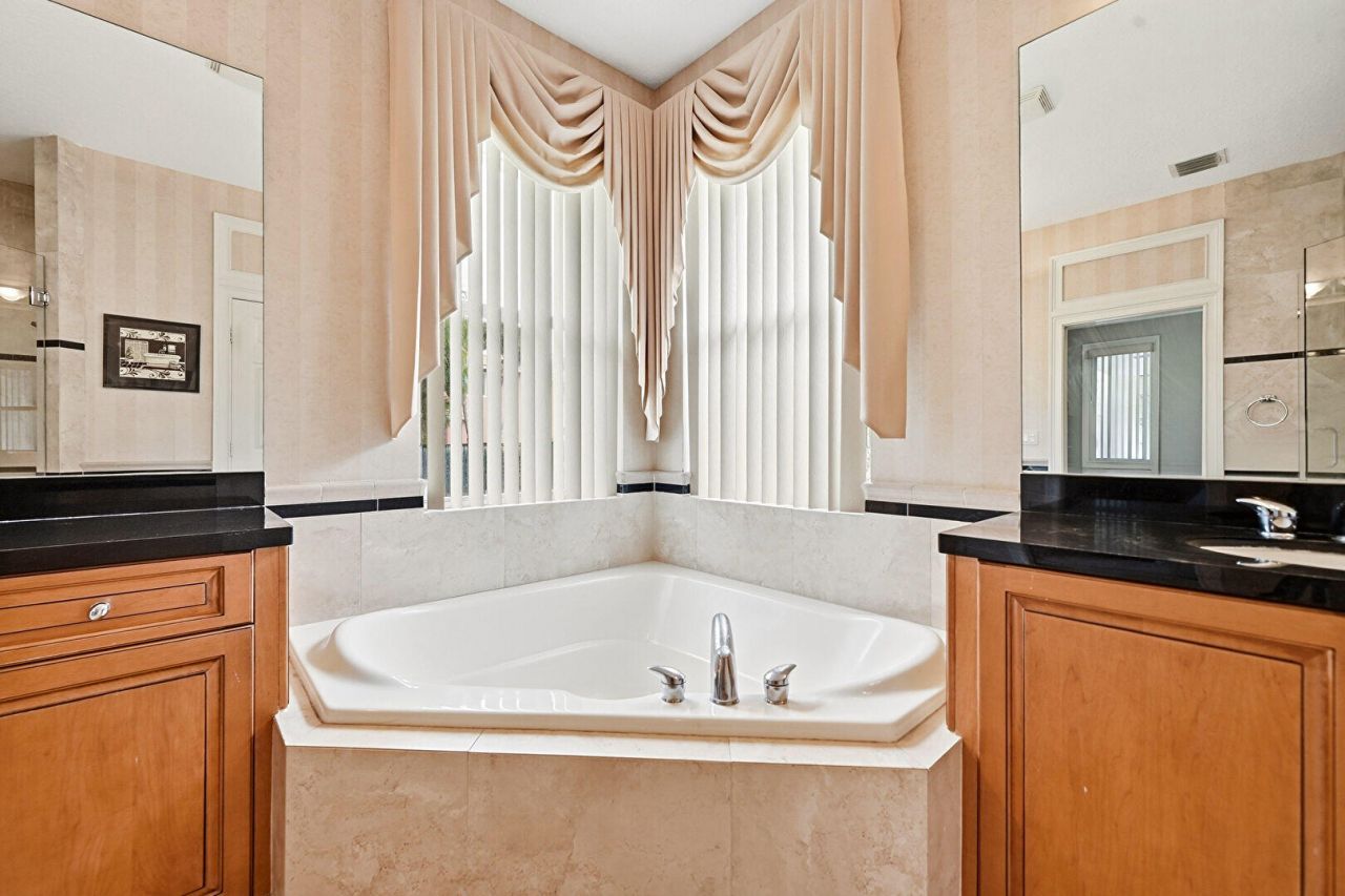 310 Venice Boulevard, Royal Palm Beach, FL 33411 Photo