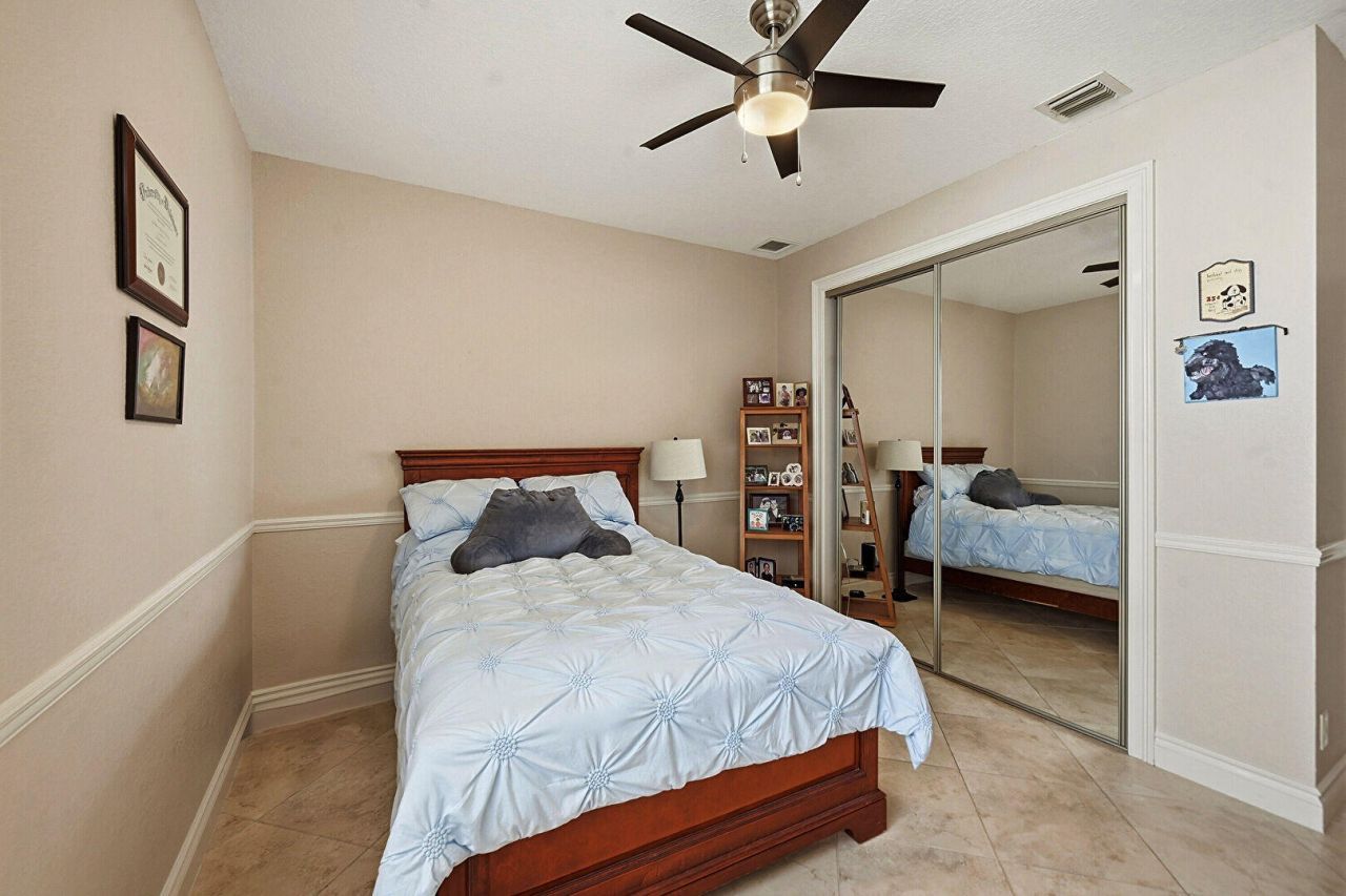 310 Venice Boulevard, Royal Palm Beach, FL 33411 Photo