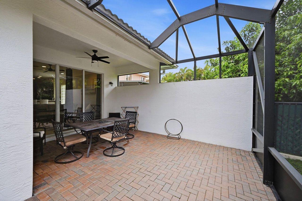 310 Venice Boulevard, Royal Palm Beach, FL 33411 Photo