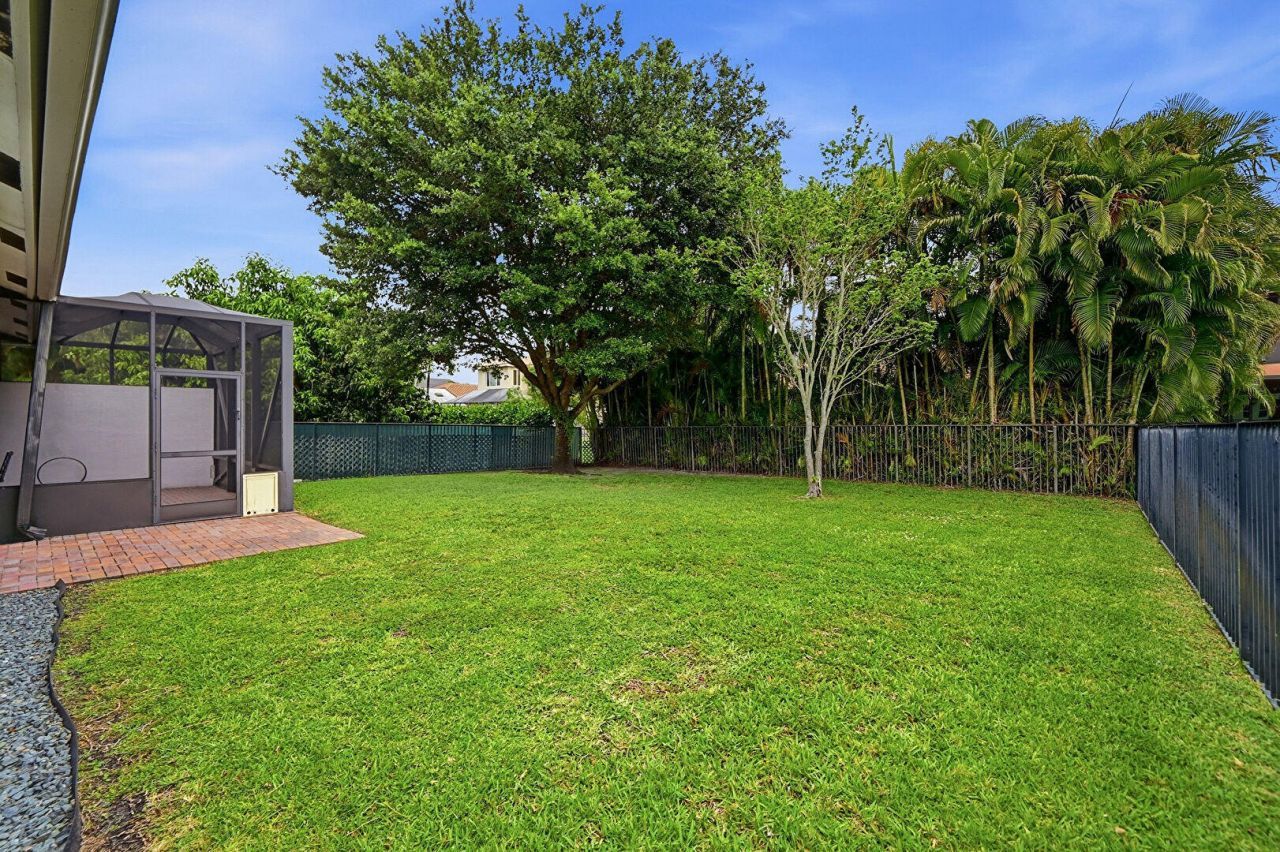 310 Venice Boulevard, Royal Palm Beach, FL 33411 Photo