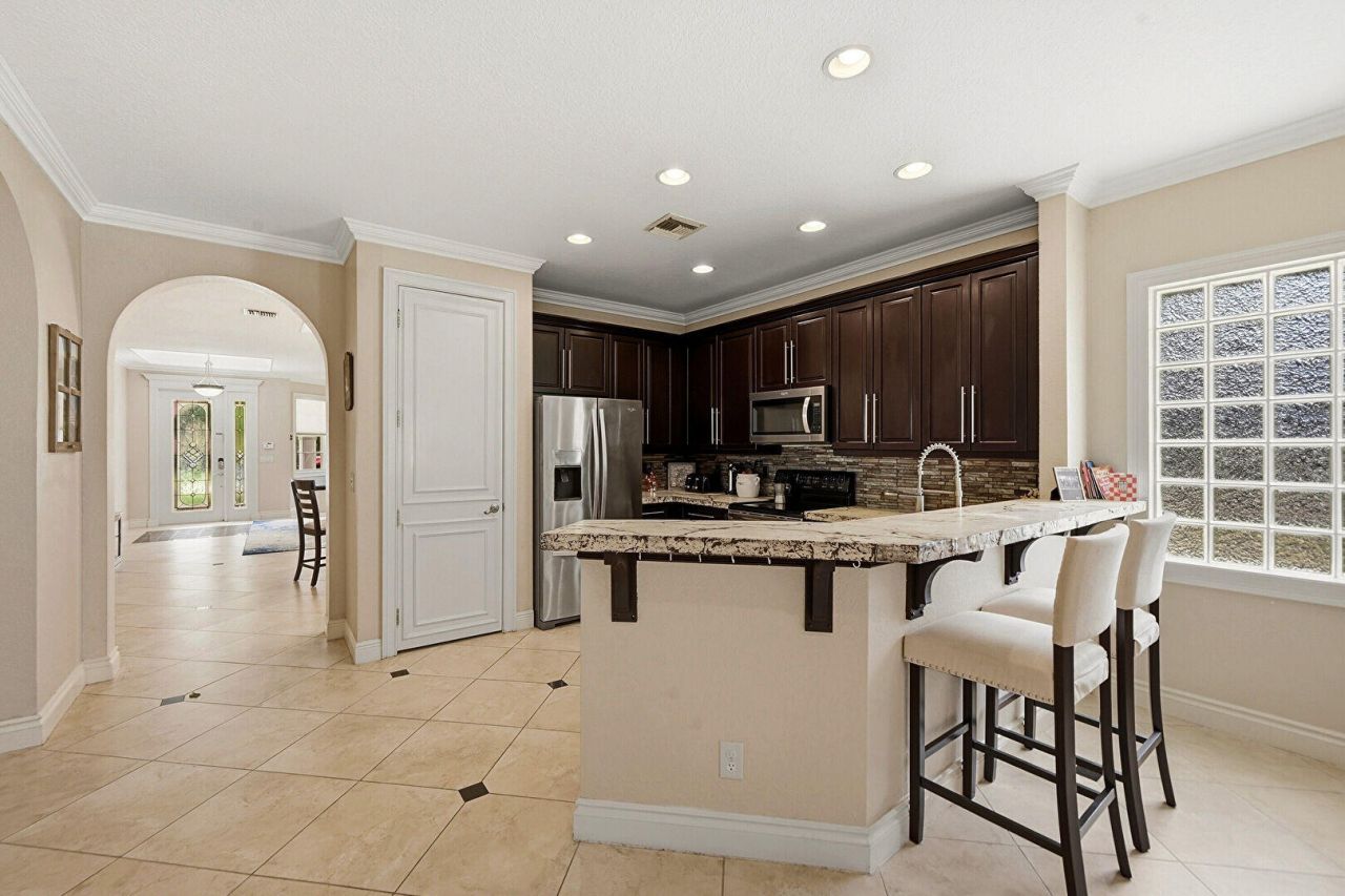 310 Venice Boulevard, Royal Palm Beach, FL 33411 Photo
