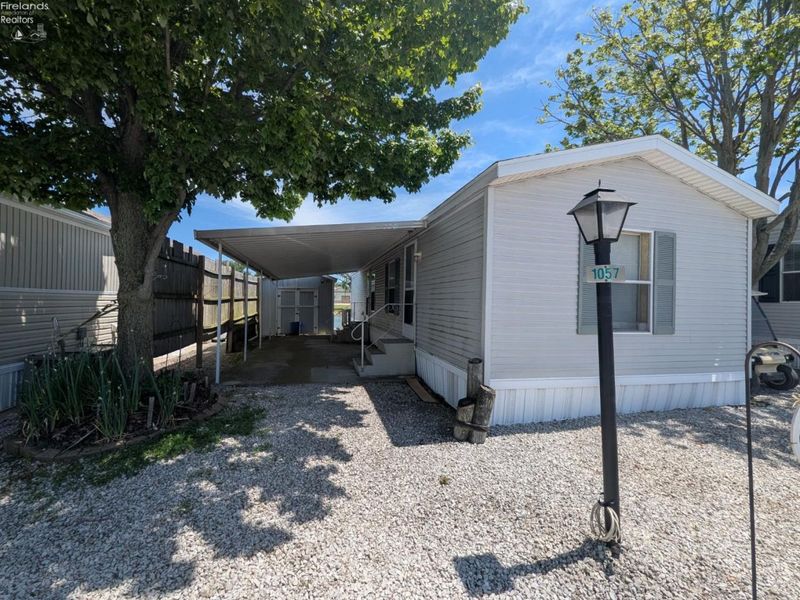 1057 E Sister Lane, Oak Harbor, OH 43449 Photo 1