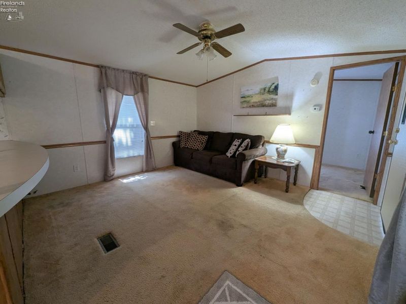 1057 E Sister Lane, Oak Harbor, OH 43449 Photo 3