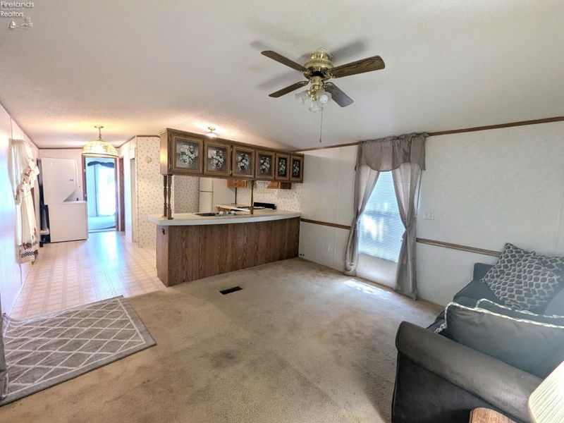 1057 E Sister Lane, Oak Harbor, OH 43449 Photo 5