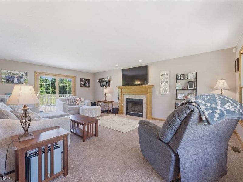 7987 Lisbon St E, East Canton, OH 44730 Photo 10
