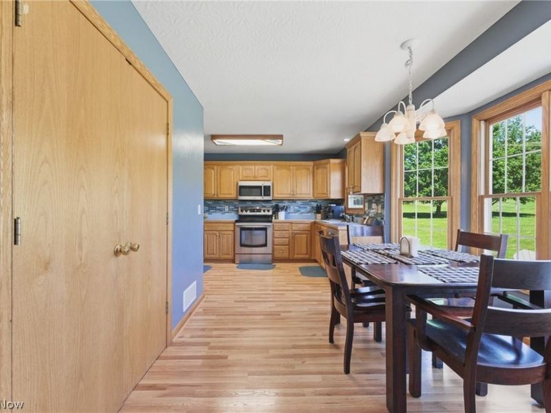 7987 Lisbon St E, East Canton, OH 44730 Photo 13