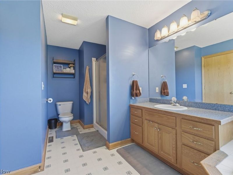 7987 Lisbon St E, East Canton, OH 44730 Photo 32