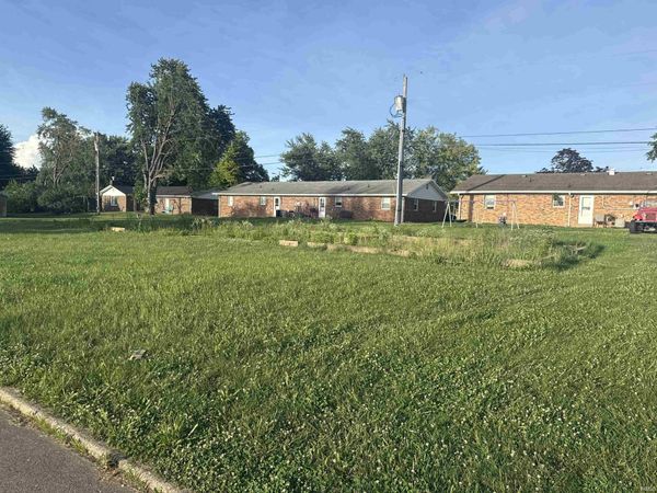 1828 WESTWOOD Drive, Mount Vernon, IN 47620