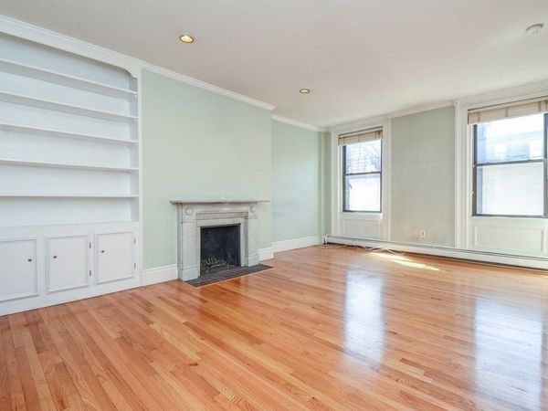275 Beacon St, Unit 3B, Boston, MA 02116