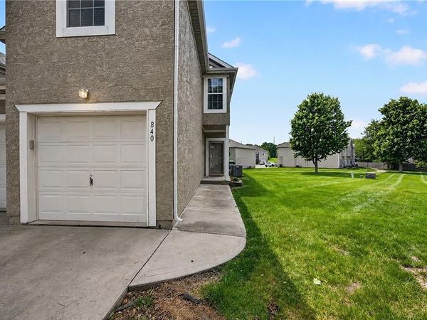840 S Woodson Court, Gardner, KS 66030