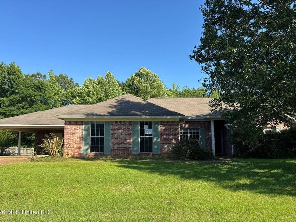 607 Southern Oaks Drive, Florence, MS 39073