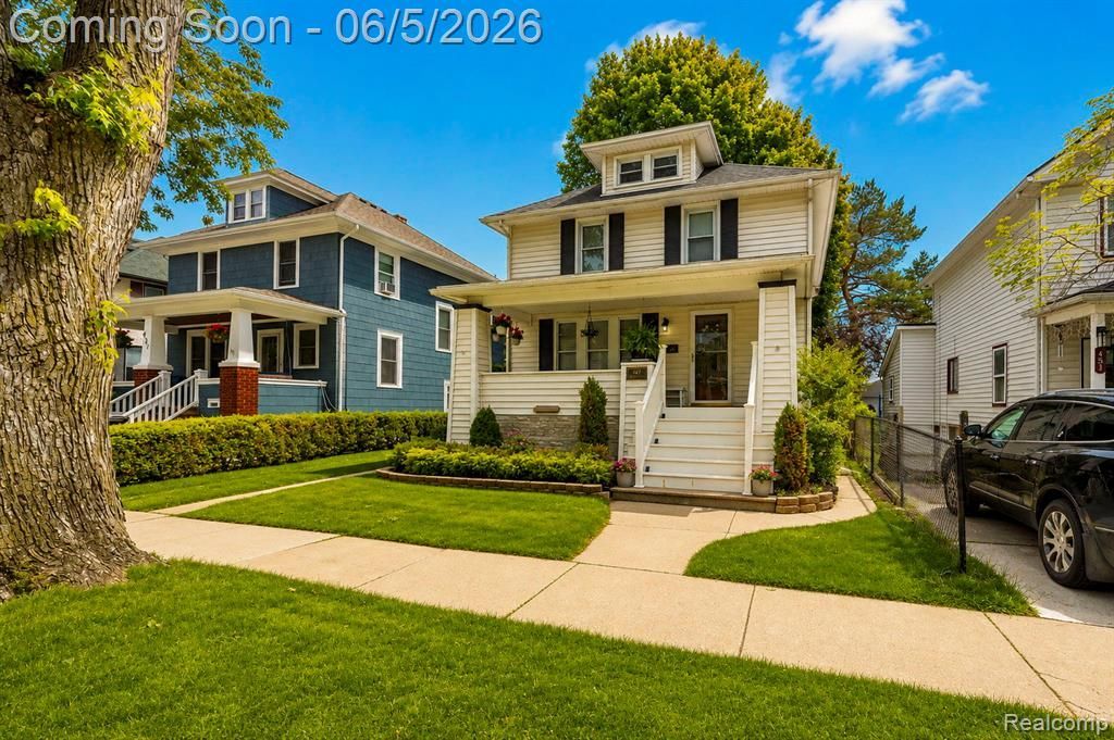 447 Maple Street, Wyandotte, MI 48192 Main Photo