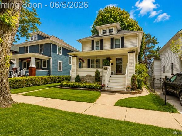 447 Maple Street, Wyandotte, MI 48192