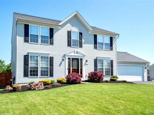 2235 Hunters Hollow Lane, Lake View, NY 14085