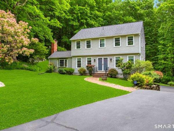 29 Hungry Hill, Guilford, CT 06437