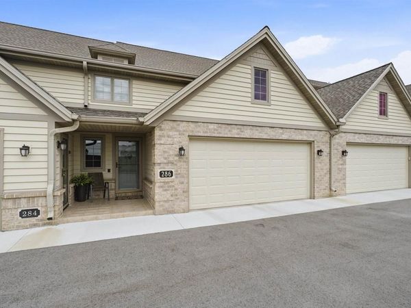 286 E HARBOR VIEW DRIVE, Fond Du Lac, WI 54935