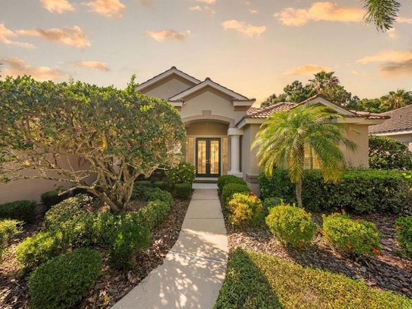 8224 WATERVIEW BOULEVARD, LAKEWOOD RANCH, FL 34202