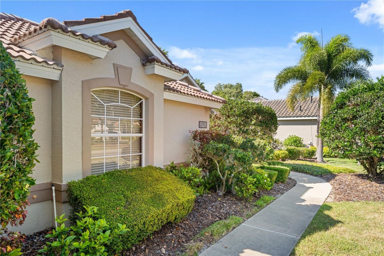 8224 Waterview Boulevard, Lakewood Ranch, FL 34202 Photo