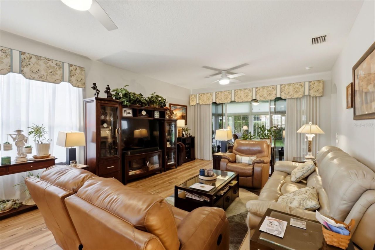 27429 Desert Rose Court , Leesburg, FL 34748 Photo