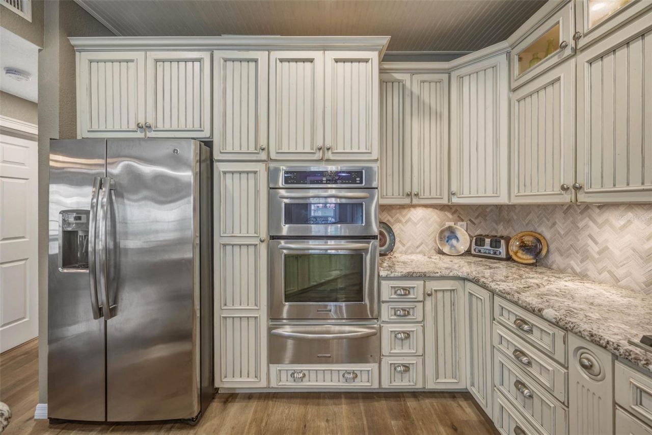 852 35th Avenue N, Saint Petersburg, FL 33704 Photo