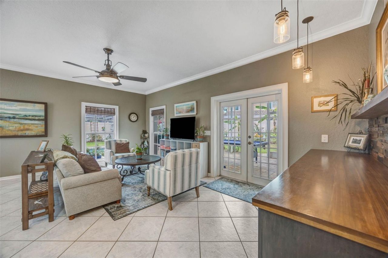 852 35th Avenue N, Saint Petersburg, FL 33704 Photo