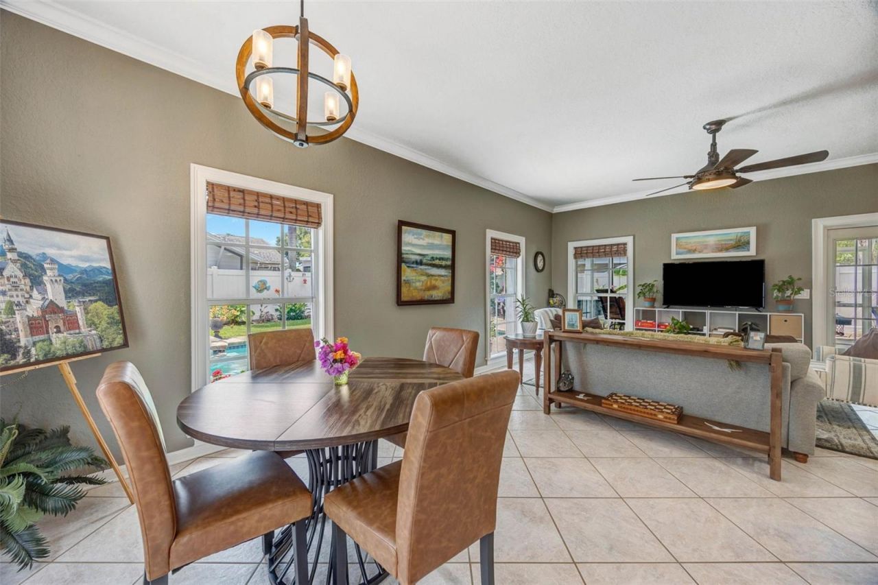 852 35th Avenue N, Saint Petersburg, FL 33704 Photo