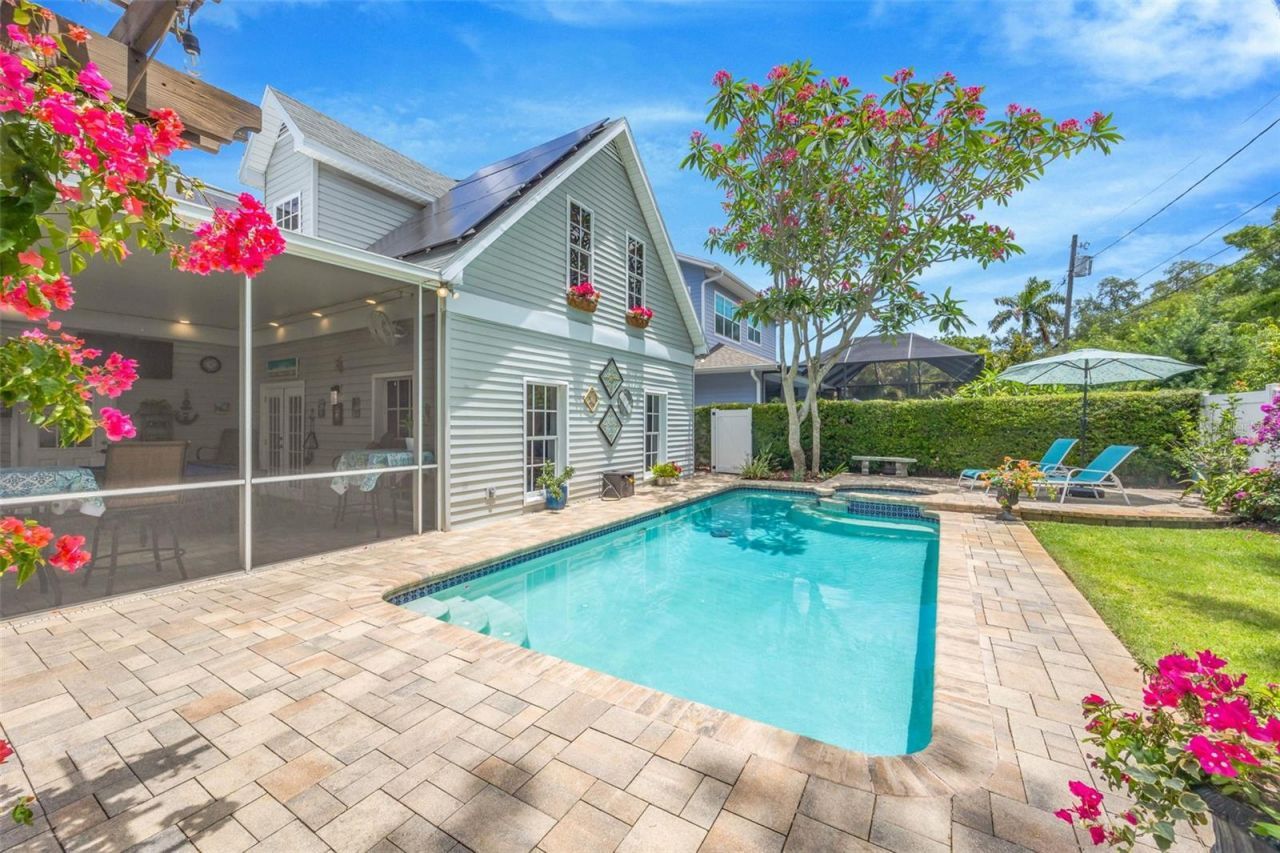 852 35th Avenue N, Saint Petersburg, FL 33704 Photo