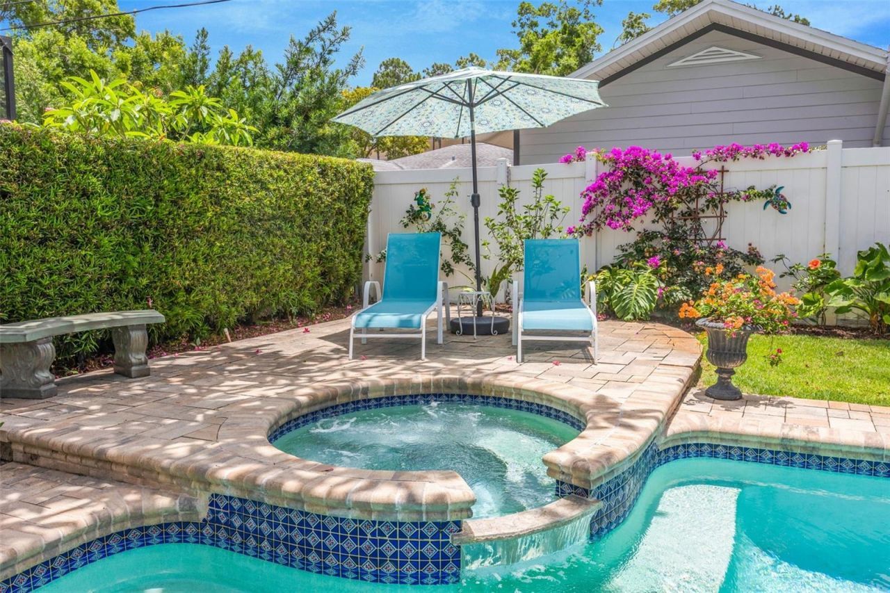 852 35th Avenue N, Saint Petersburg, FL 33704 Photo