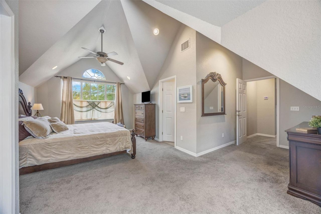 852 35th Avenue N, Saint Petersburg, FL 33704 Photo