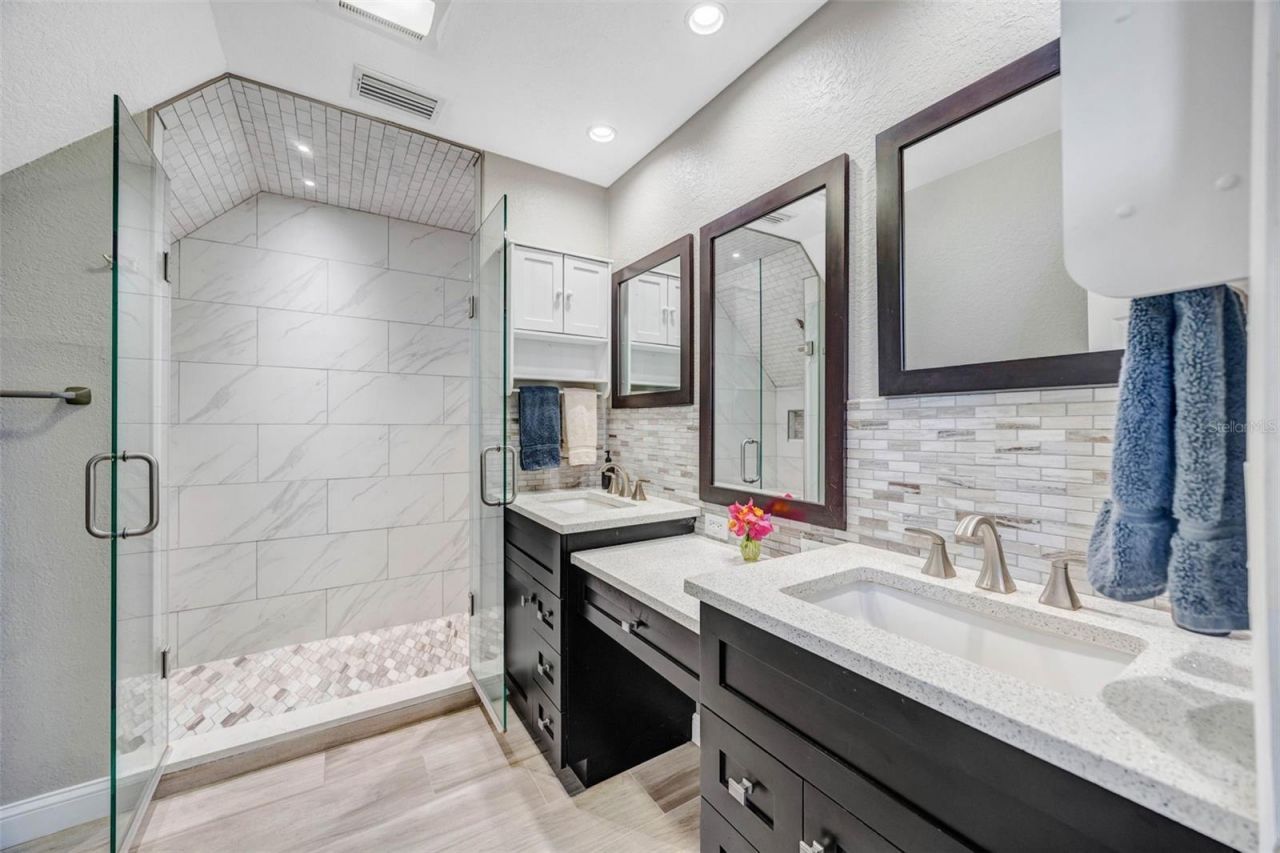 852 35th Avenue N, Saint Petersburg, FL 33704 Photo