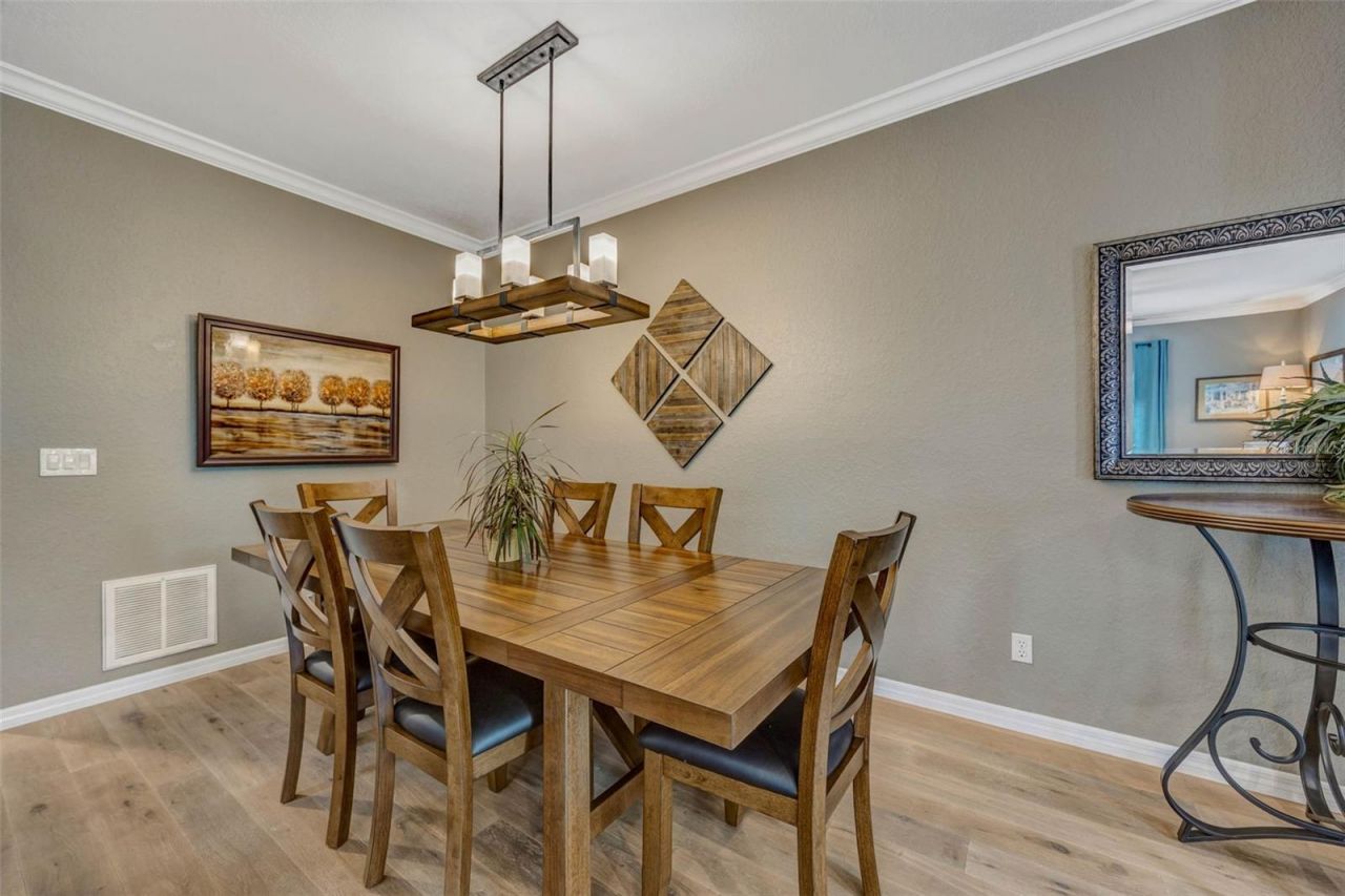 852 35th Avenue N, Saint Petersburg, FL 33704 Photo