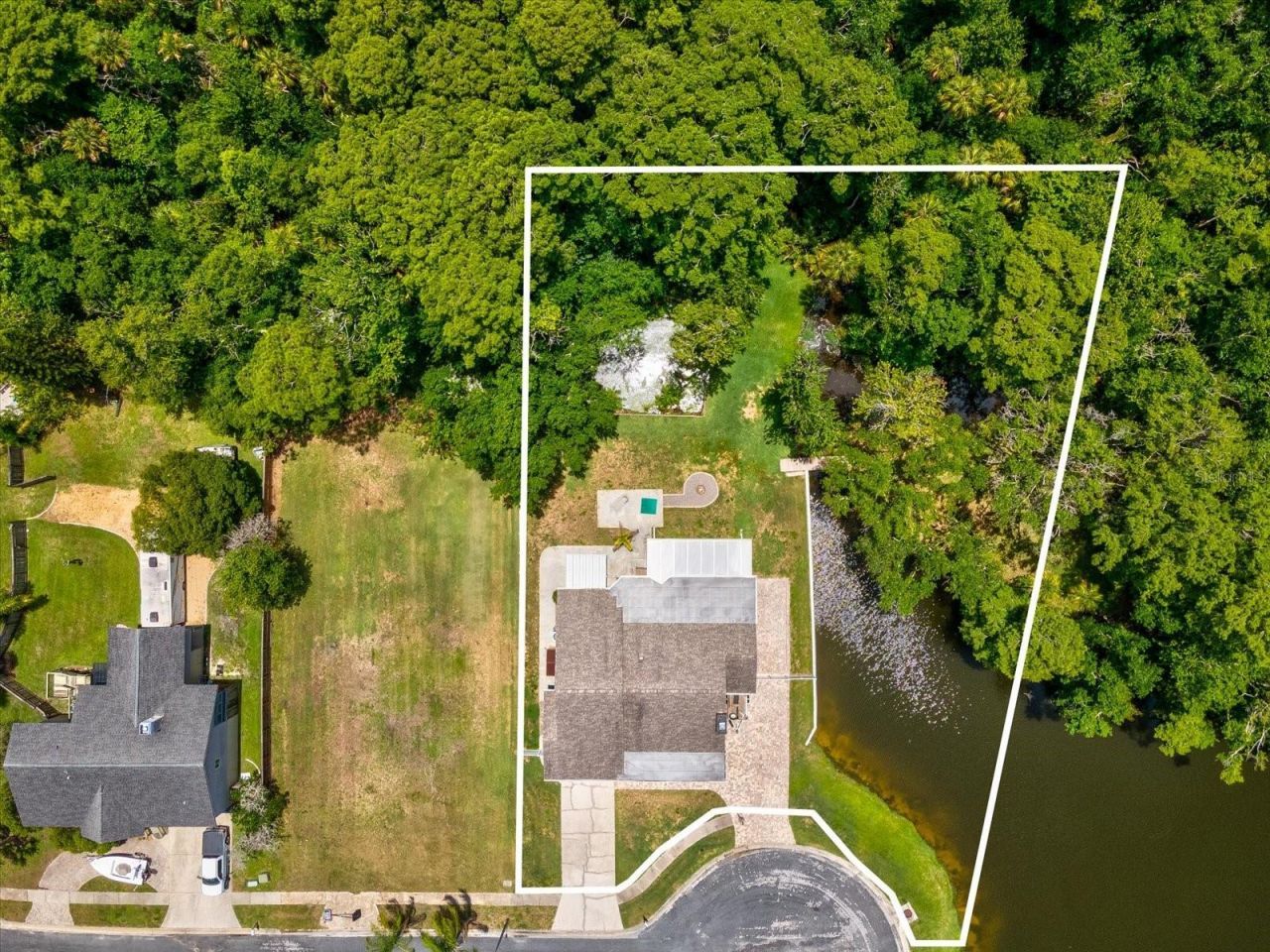 5904 Springrun Court , Holiday, FL 34690 Photo