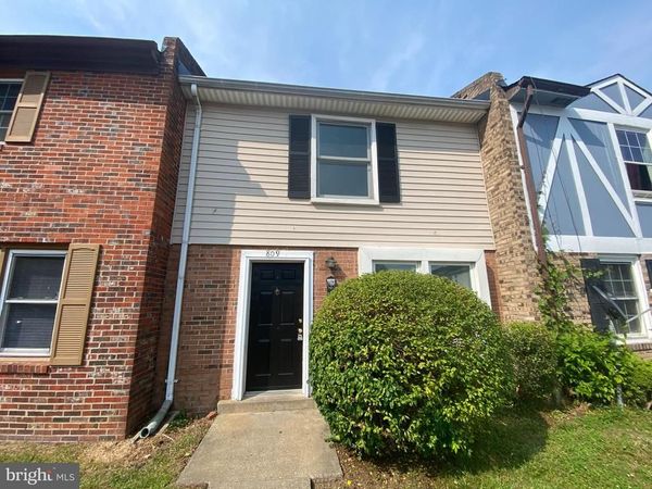 809 DENTON CIRCLE, FREDERICKSBURG, VA 22401