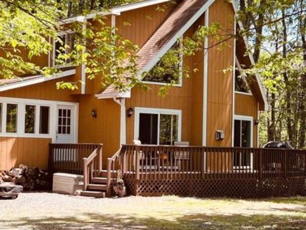 237 CHOCTAW DRIVE, POCONO LAKE, PA 18347