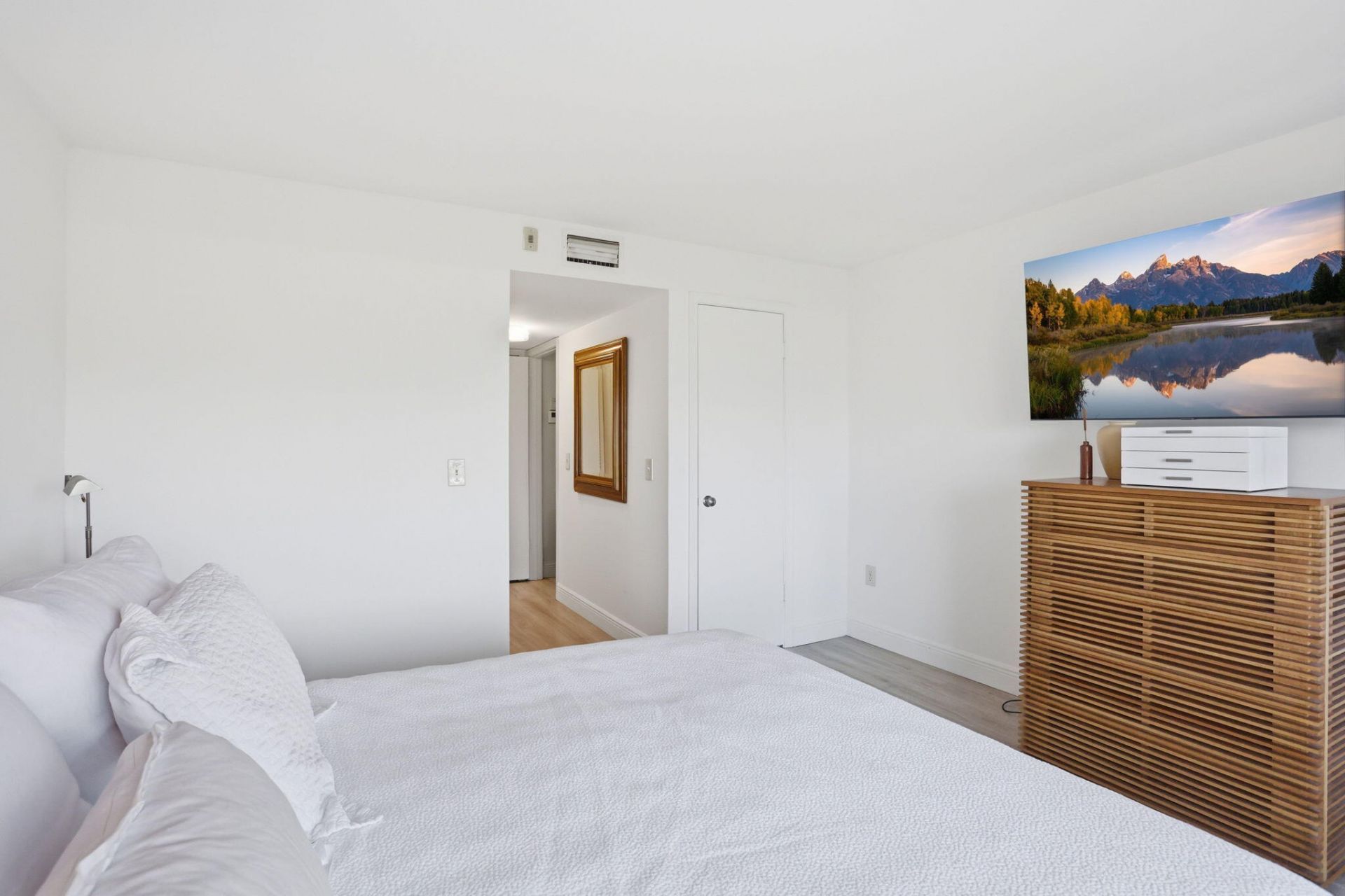 1516 S Lakeside Drive, Unit 103, Lake Worth Beach, FL 33460 Photo