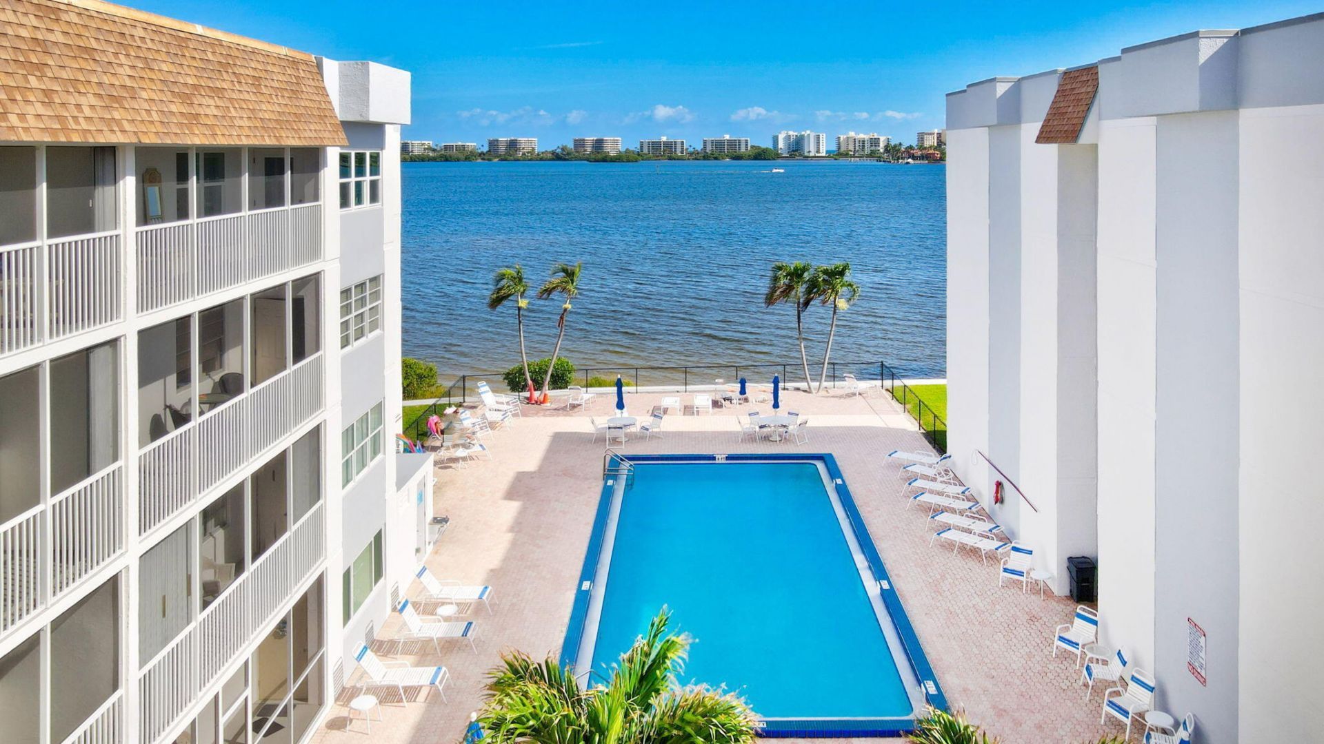 1516 S Lakeside Drive, Unit 103, Lake Worth Beach, FL 33460 Photo
